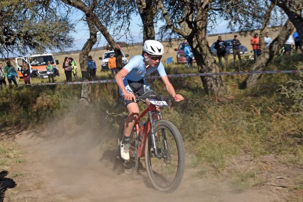 epade200526mtb